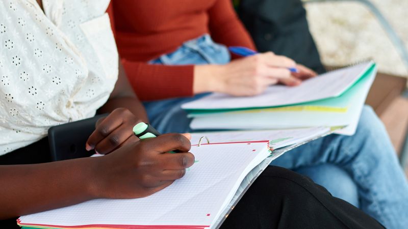 De voordelen van ‘body verdubbeling’ wanneer je ADHD hebt, volgens experts