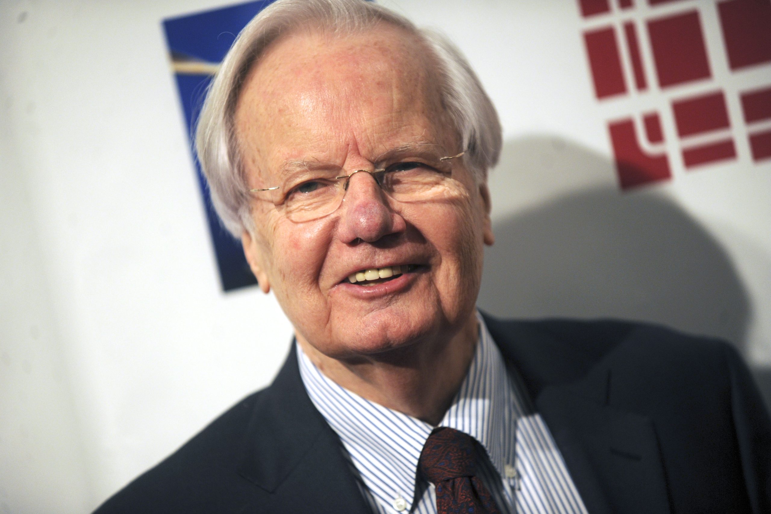 Herinnerend aan Bill Moyers: A Colossus of Journalism and Public Service