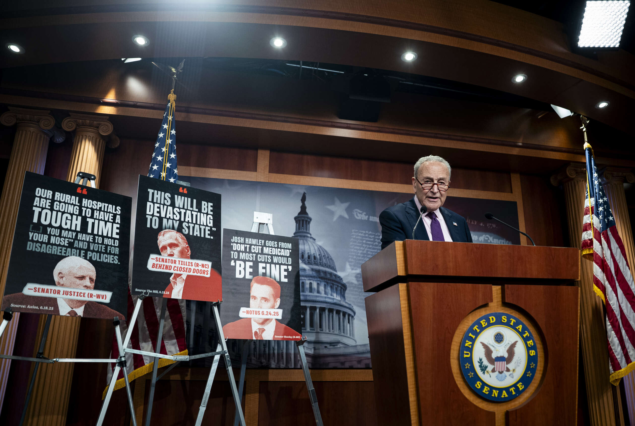 Democraten dwingen het lezen van GOP’s “Big, Beautiful Bill” na de belangrijkste Senaatstem