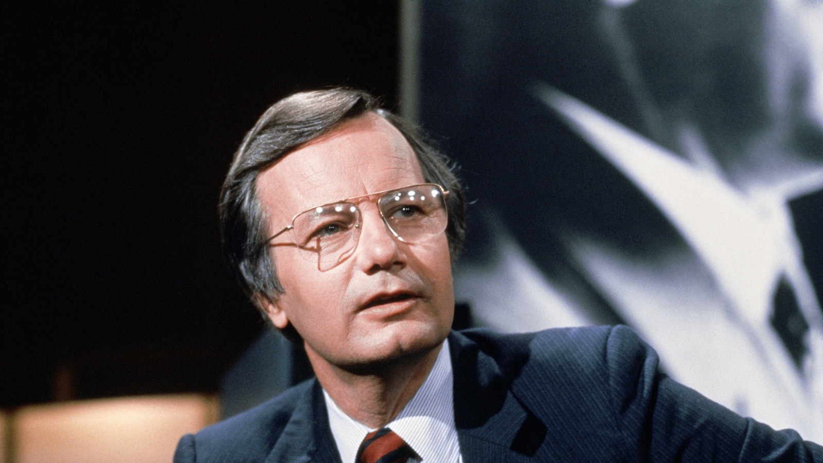 Bill Moyers, ex-White House Press Secretary en veelgeprezen tv-journalist, sterft op 91