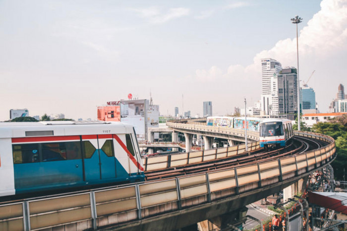 Terugkoop van Bangkok -treinlijnen die volgend jaar worden verwacht