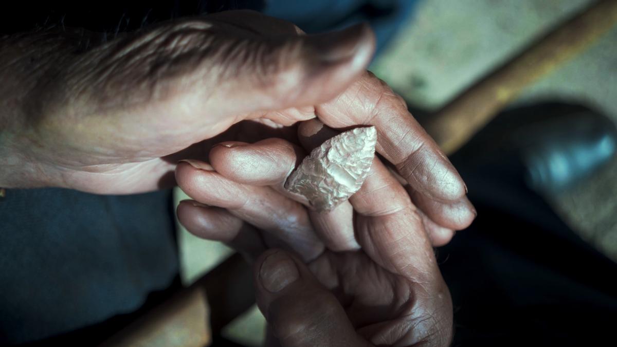 In een prehistorische pigmentmijn, een kijkers een glimp opvangen van onze vroegste momenten in Amerika