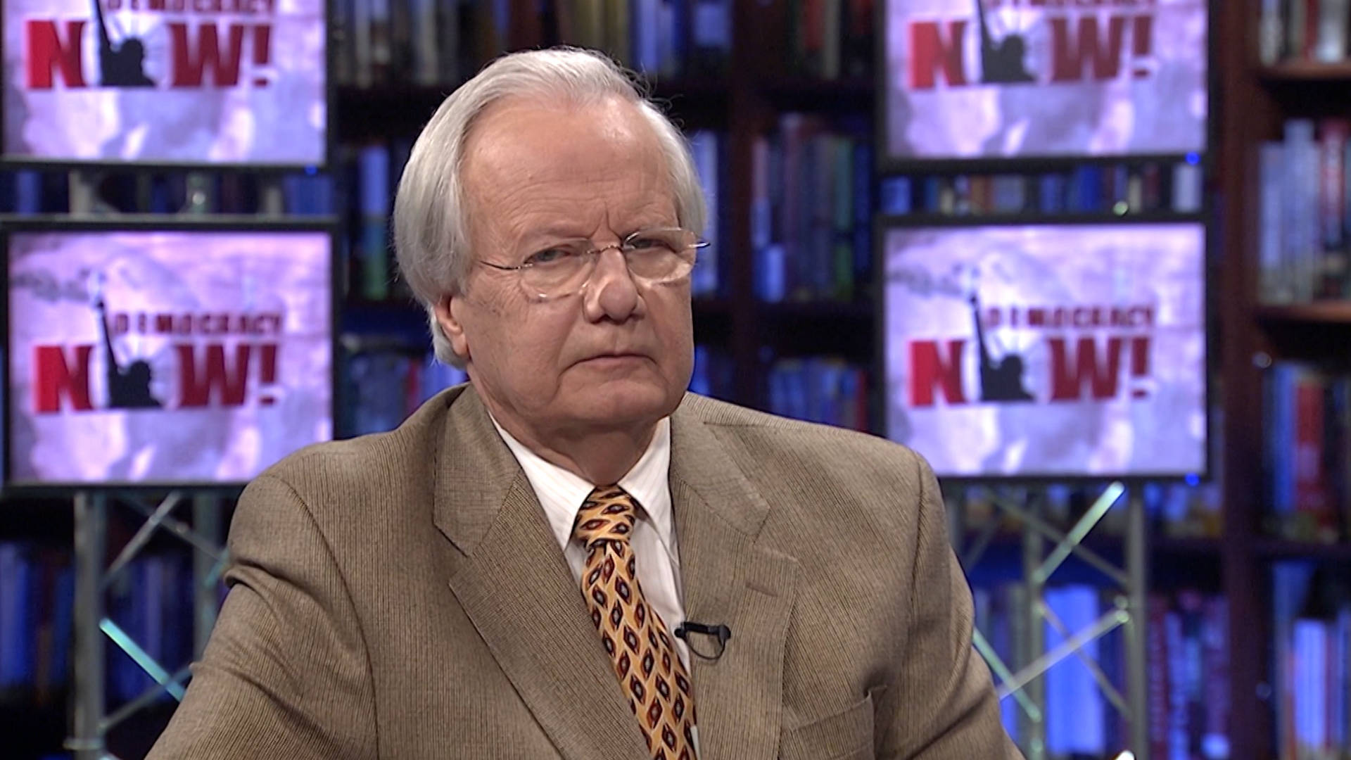 Bill Moyers sterft op 91: PBS -pictogram over corruptie van bedrijfsmedia en macht van openbare omroep